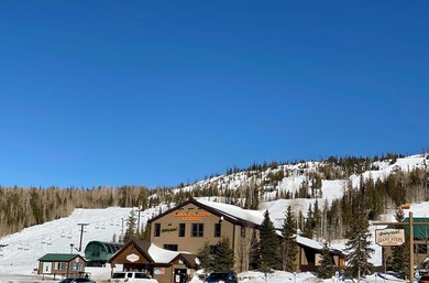 314 E Toboggan Ln unit Lot 15 Blk D Ski Hav, Brian Head, UT 84719 - photo 7