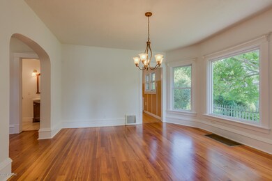 24 Ash St W, Three Oaks, MI 49128 - photo 5