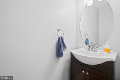 11113 Little Fox Ln, Germantown, MD 20876 - photo 7