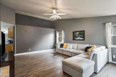 20745 Amber Way, Bend, OR 97701 - photo 4