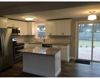 26 Northampton St, Warwick, RI 02888 - photo 3