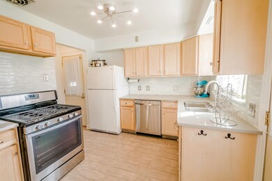 3220 Condit St, Highland, IN 46322 - photo 5