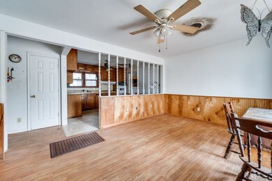 932 Moss St, Gainesville, TX 76240 - photo 6