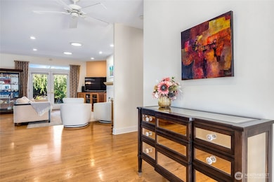 833 Walnut St, Edmonds, WA 98020 - photo 7