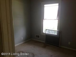 8313 Smyrna Pkwy, Louisville, KY 40228 - photo 7