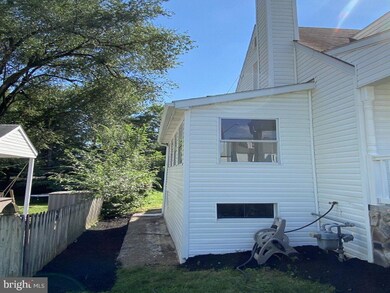 1021 Beechwood Dr, Hagerstown, MD 21742 - photo 3