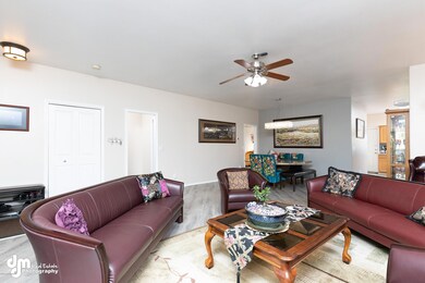 Living Room 20190926-DW-6275-FULL