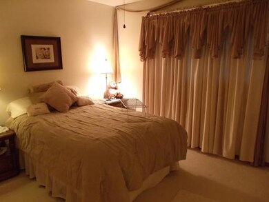 402 W Washington St, Princeton, IL 61356 - photo 7