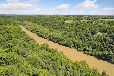 65-164-Avawam-Dr-Richmond-KY-40475-Windo