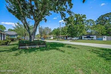2738 Ilene Dr, Jacksonville, FL 32216 - photo 4