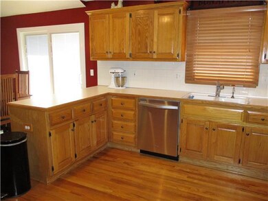 5533 Brownridge Dr, Shawnee, KS 66218 - photo 7