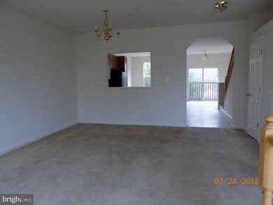 155 Fieldstone Ct, Frederick, MD 21702 - photo 3