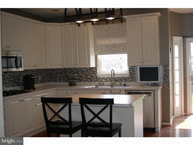 302 Aftons Cir, Spring City, PA 19475 - photo 4