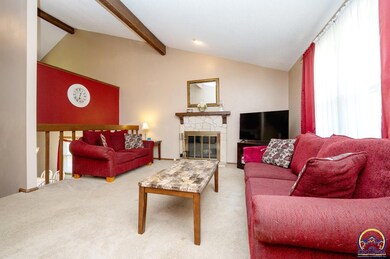 3541 SW Cambridge Ave, Topeka, KS 66614 - photo 3