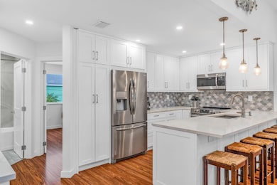 Elegant Custom Kitchen 9860 Leeward Ave