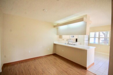 8 Amherst Ct unit D, Royal Palm Beach, FL 33411 - photo 7