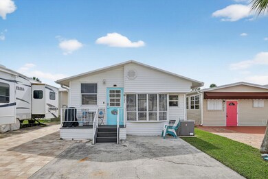 121 Nettles Blvd, Jensen Beach, FL 34957 - photo 2