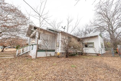 312 Cleveland Ave, Weatherford, TX 76086 - photo 3