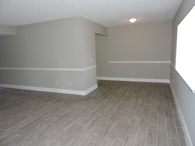 414 Meadows Cir, Boynton Beach, FL 33436 - photo 3