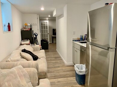 58 Trowbridge St unit B, Arlington, MA 02474 - photo 7