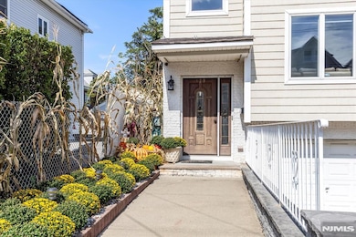 129 Tappan St, Kearny, NJ 07032 - photo 2