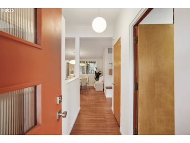 1935 SW Wynwood Ave, Portland, OR 97225 - photo 3