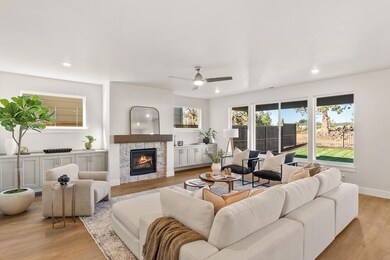 PT279-Morgan-P-Classic-GreatRoom