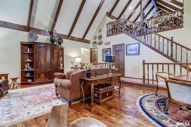 1110 S Koke Mill Rd, Springfield, IL 62711 - photo 4