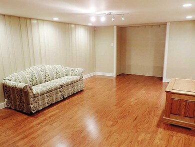 106 Halsey Rd, Woonsocket, RI 02895 - photo 6