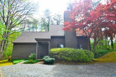 1401 Gray Stone Ct, Charlottesville, VA 22902 - photo 4