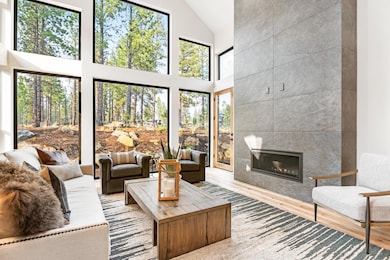 07-Living Room