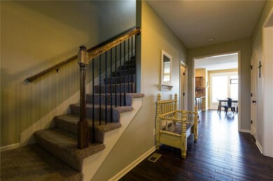 10129 Deer Run St, Lenexa, KS 66220 - photo 5