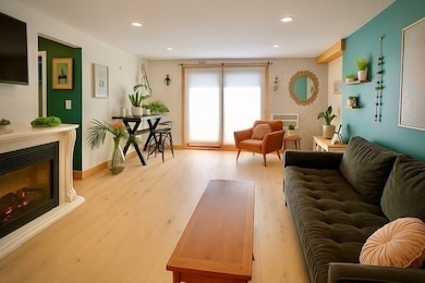 Fox Run unit C32, South Easton, MA 02375 - photo 3