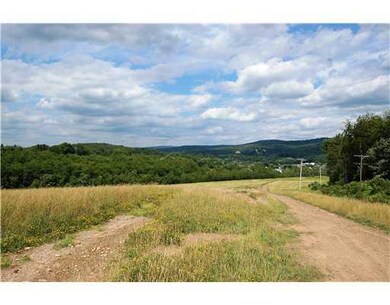 618 Trescovich Rd, Latrobe, PA 15650 - photo 2