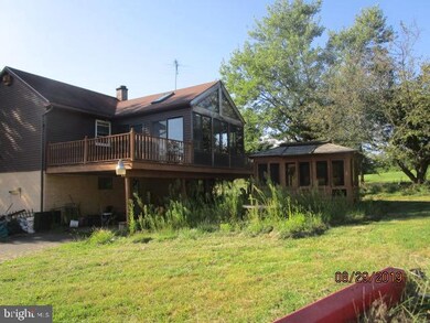 2424 Gramm Rd, Pennsburg, PA 18073 - photo 4