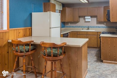 Kitchen and Breakfast Nook