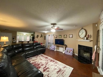 2736 Bayou Des Cannes Dr, Marrero, LA 70072 - photo 6