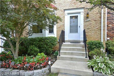 6020 Ticonderoga Ct, Burke, VA 22015 - photo 2