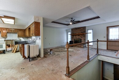 living area/kitchen