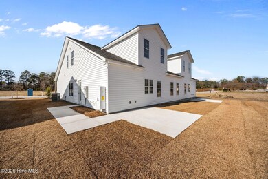 105 Lady O Dr unit B, Greenville, NC 27834 - photo 7