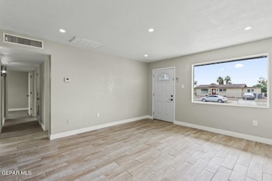7917 San Paulo Dr, El Paso, TX 79915 - photo 2