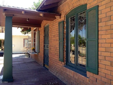 Front Elevation Oblique with deck