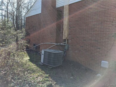 1834 Greenvale Ct, Richmond, VA 23225 - photo 5