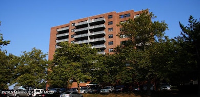 10 Ocean Blvd unit 1b, Atlantic Highlands, NJ 07716 - photo 2