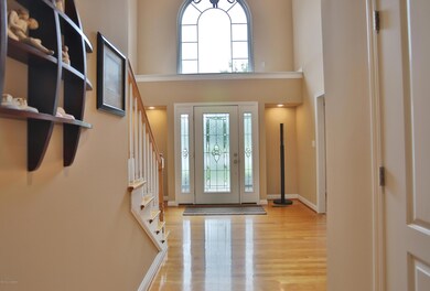 8408 Winnipeg Way, Louisville, KY 40228 - photo 2