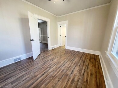 416 W Harrison St, Reidsville, NC 27320 - photo 7