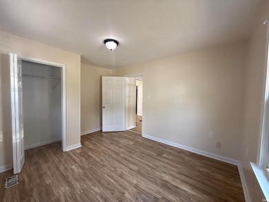 905 Vanderburgh Ave, Evansville, IN 47711 - photo 7