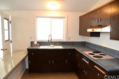 244 Hanover Dr, Costa Mesa, CA 92626 - photo 5