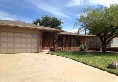 703 Mars Ave, Alamogordo, NM 88310 - photo 4