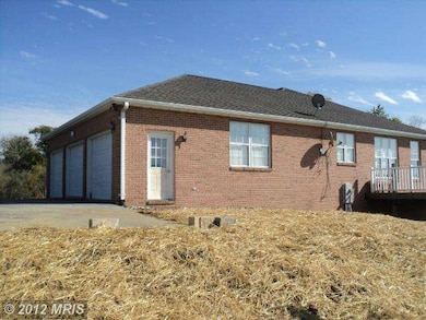 76 Maryland View Dr, Harpers Ferry, WV 25425 - photo 3